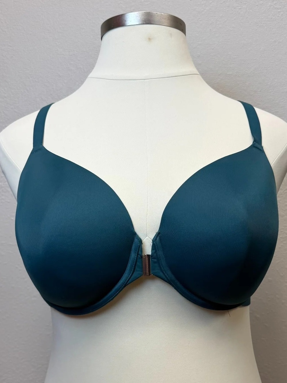 Cacique Teal Lightly Lined Full Coverage Bra - Size 42D